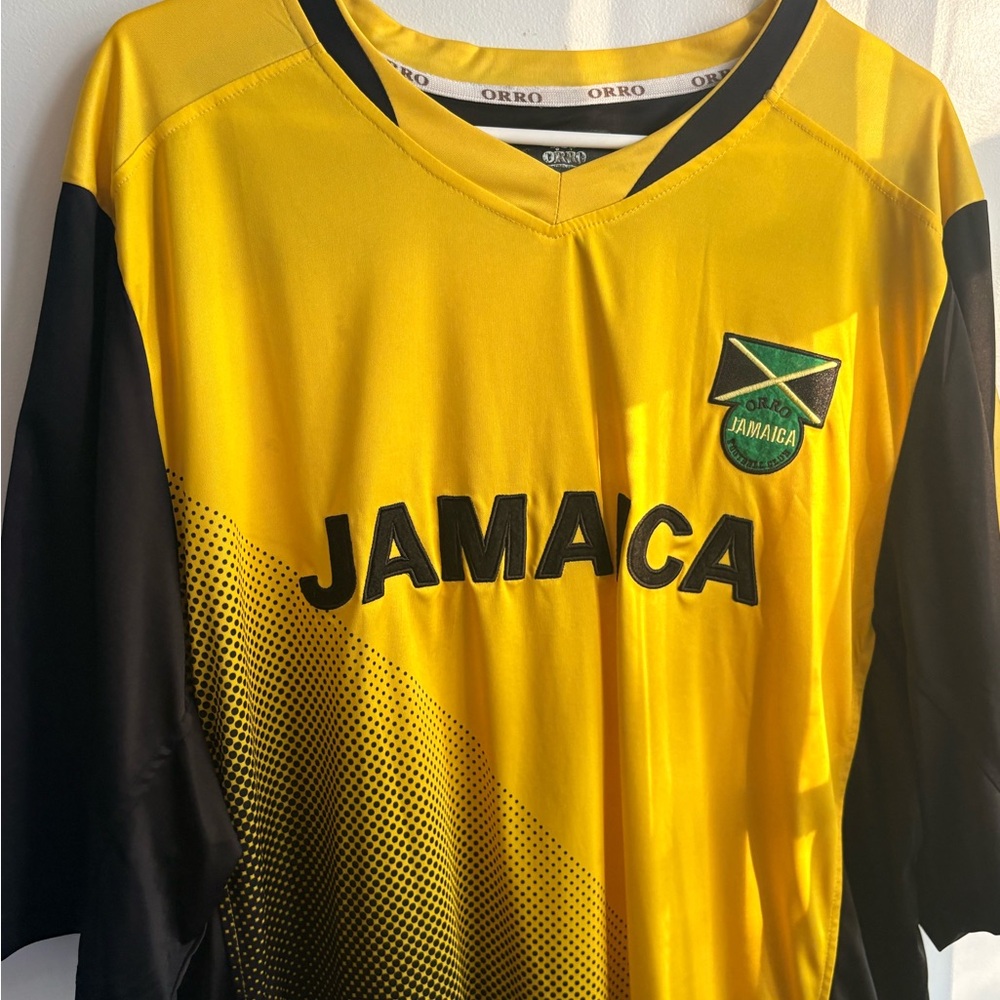 Jamaica Soccer Jersey - Yellow & Black - Picture 2 of 3